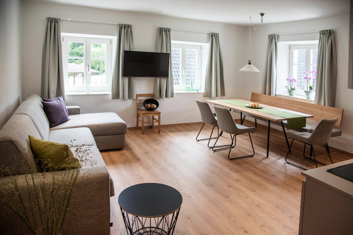 grande tavolo da cucina